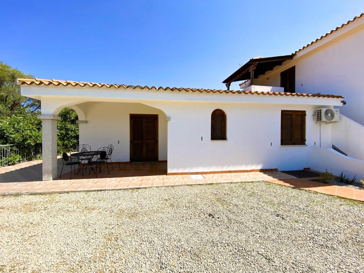 Appartamenti Residenziali Bonsai San Teodoro  Exterior photo